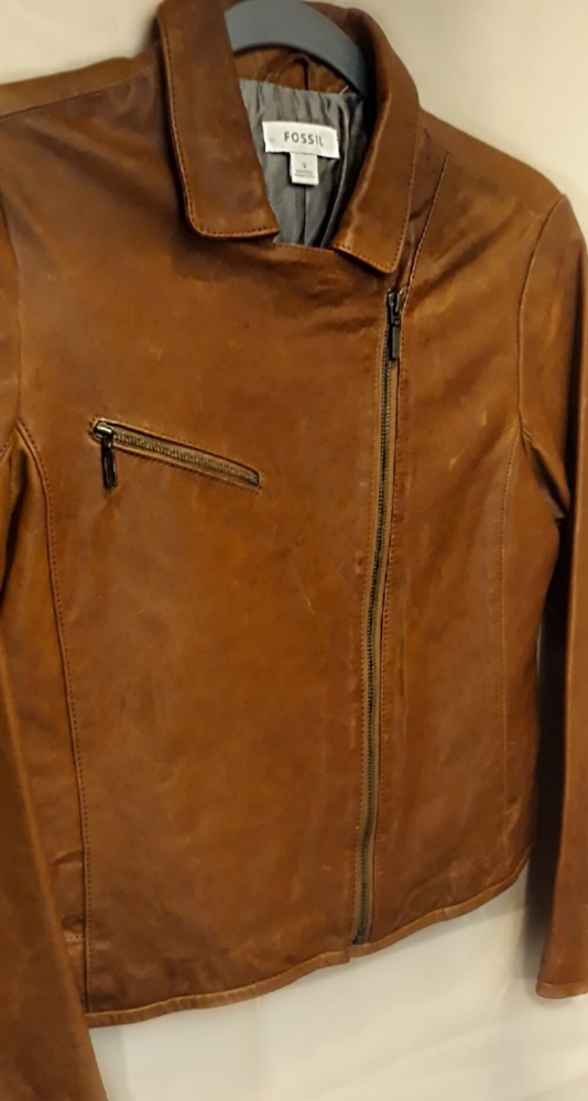 "FOSSIL" Authentic leather Moto Jacket Size SMALL